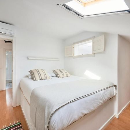Bright Apt W Balcony, Ac, Parking, By Timecooler Lisboa Exterior foto