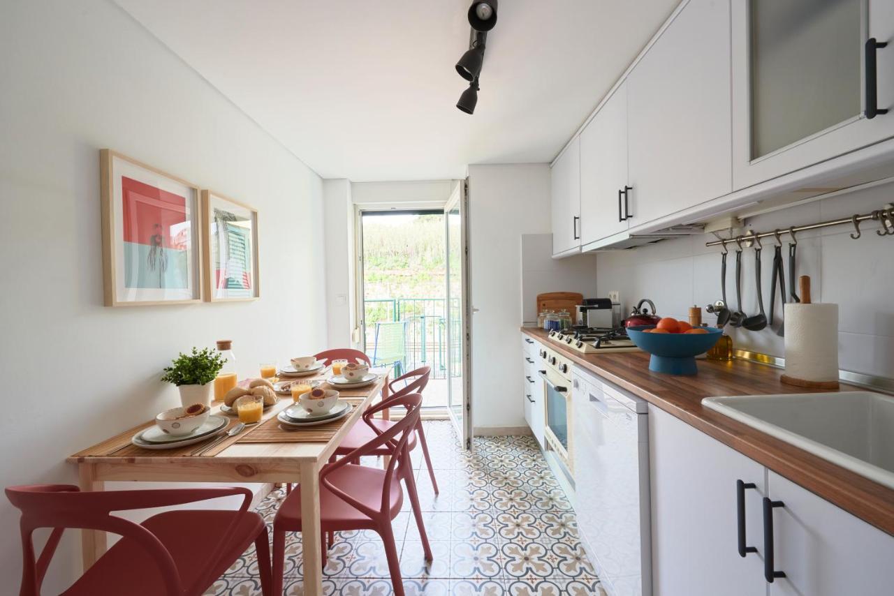 Bright Apt W Balcony, Ac, Parking, By Timecooler Lisboa Exterior foto